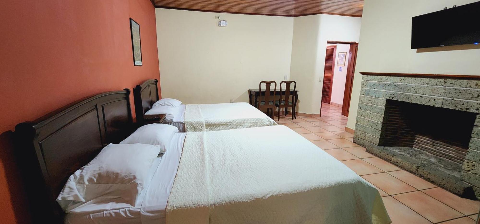 Hotel Alsacia เตกูซิกัลปา ภายนอก รูปภาพ