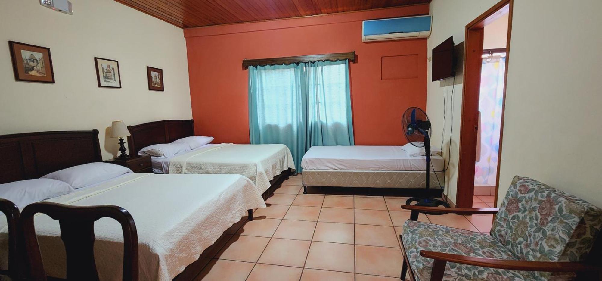 Hotel Alsacia เตกูซิกัลปา ภายนอก รูปภาพ